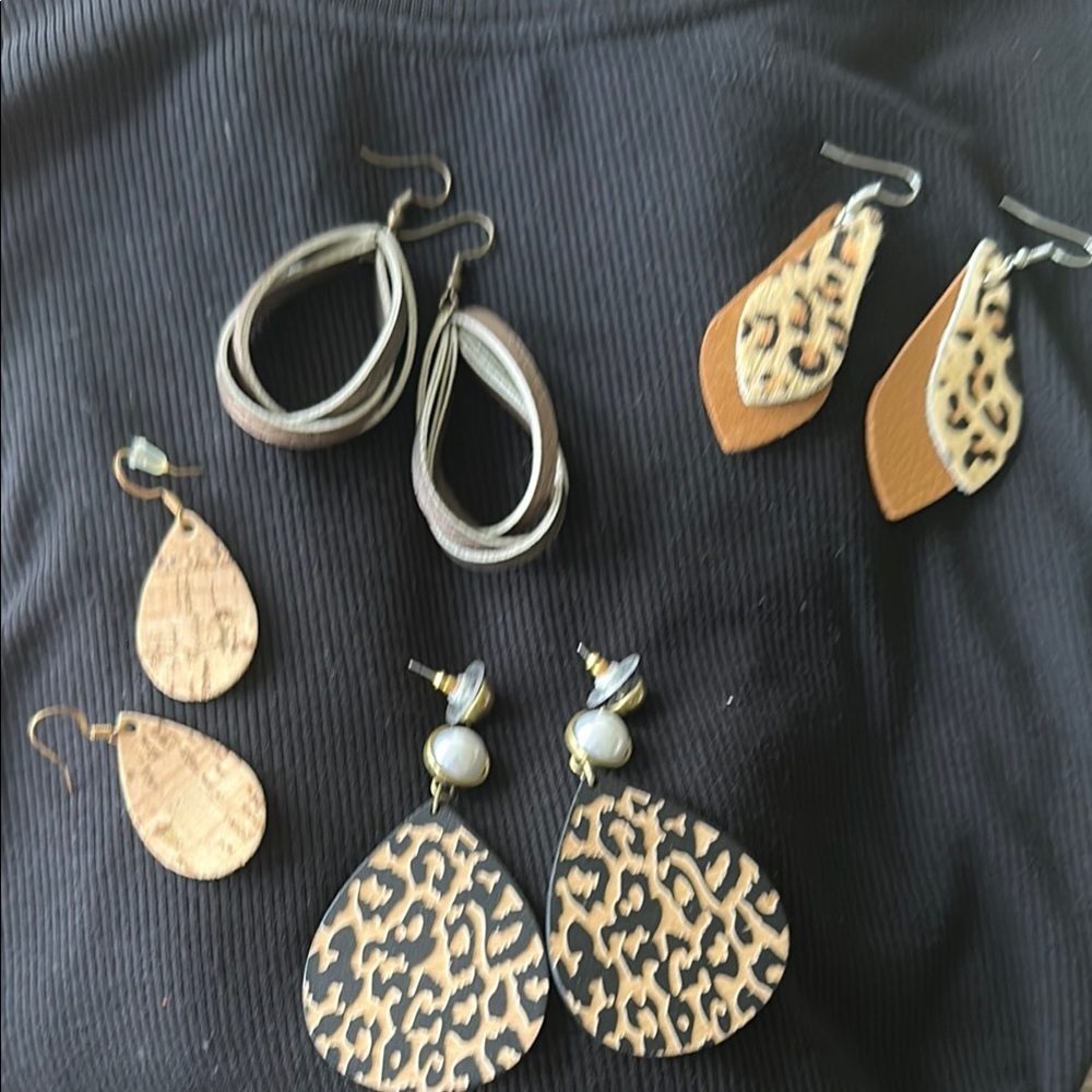 Leopard Print Teardrop Earrings Set